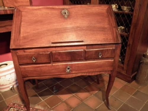 french provincial fruitwood bureau de dame c1800