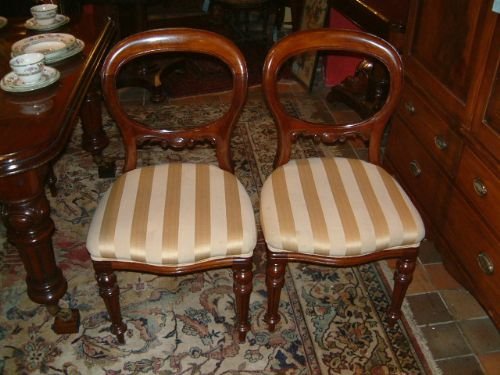 set of 6 victorian mahogany balloon back chairs